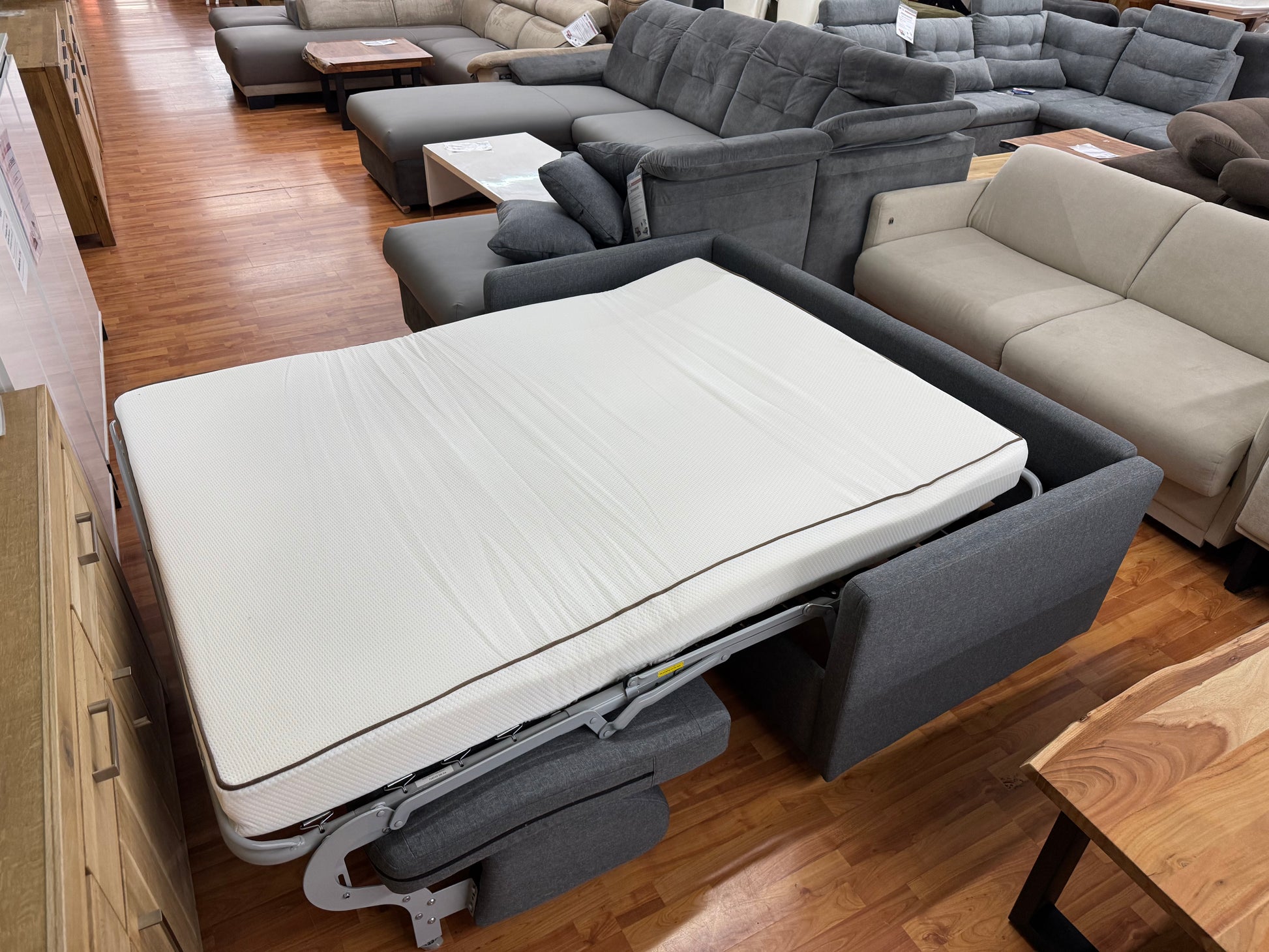 Schlafsofa Sofa Couch +Bett +Kissen +verschiedene Varianten – möbel-outlet-24